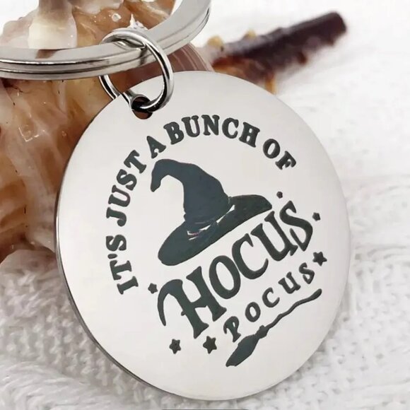 ($4) Hocus Pocus Keychain - Picture 1 of 3